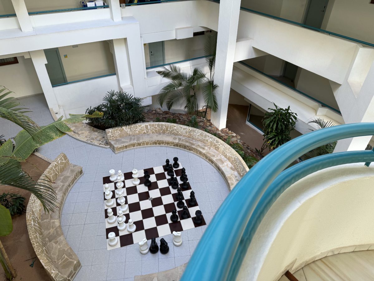 Notranje dvorišče hotela.