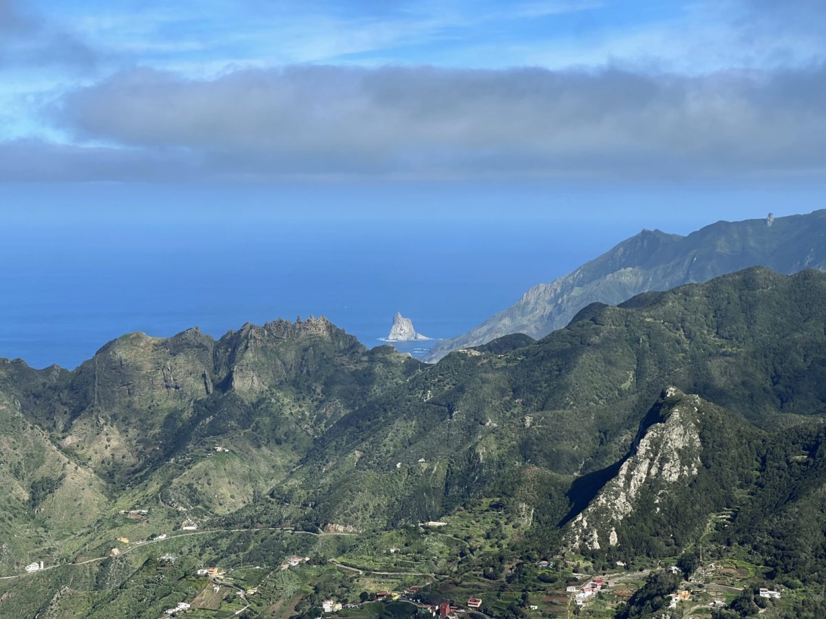 Zeleno gorovje polotoka Anaga.